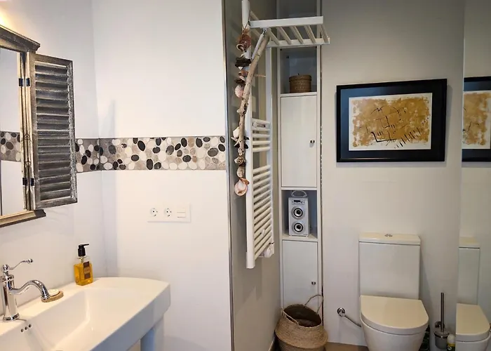 Flying Whale Lejlighed