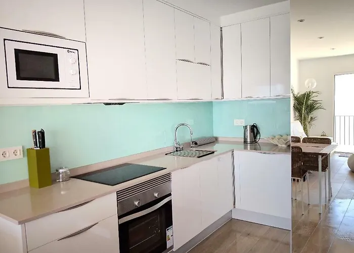 Flying Whale * Altea