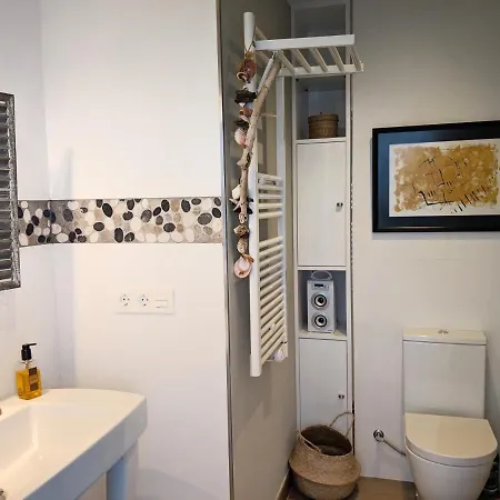 Flying Whale アパート