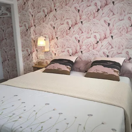 アパート Flying Whale